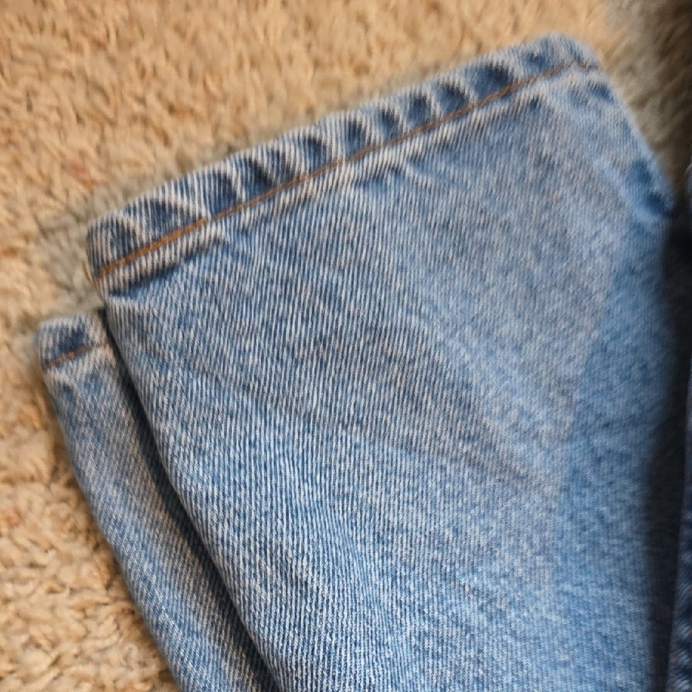 Levi's 551 Relaxed Fit Tapered Leg Light Blue Jeans Size 12R - Picture 4 of 7